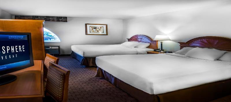 Essential Hotel By Stratosphere Las Vegas Exterior photo